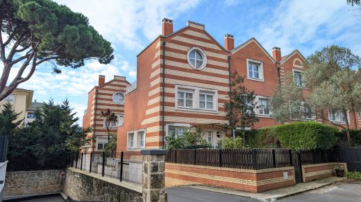Adosado con jardin y terraza en Las Arenas