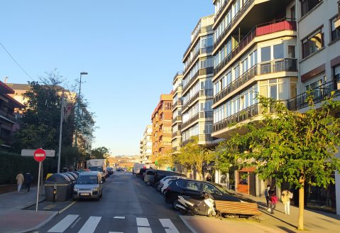 Dos apartamentos en piso dividido